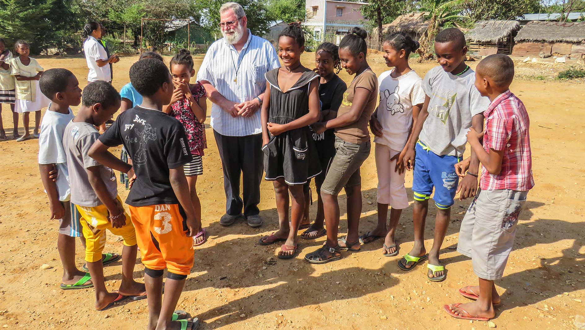 Bepi Miele e i suoi ragazzi in Madagascar