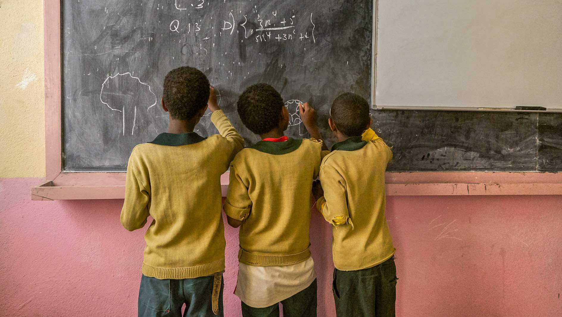 Bambini a scuola in Etiopia