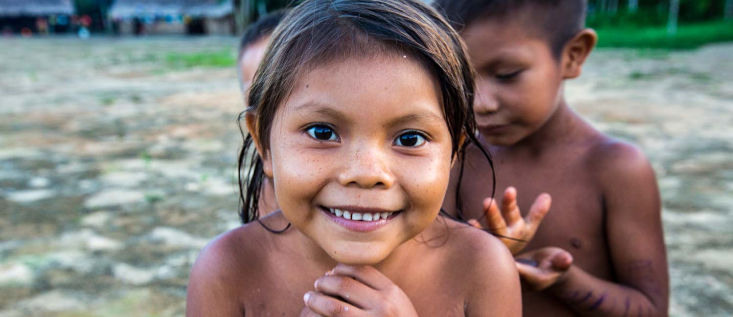 Una bimba yanomami